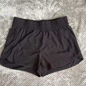 Avia Size Large Women's Black Athletic Shorts lined